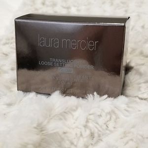 Translucent loose setting powder "Glow"